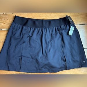 GAP Eclipse Split-Front Exercise Skort
